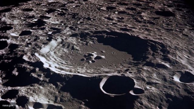 NASA построит базу на орбите Луны -СМИ